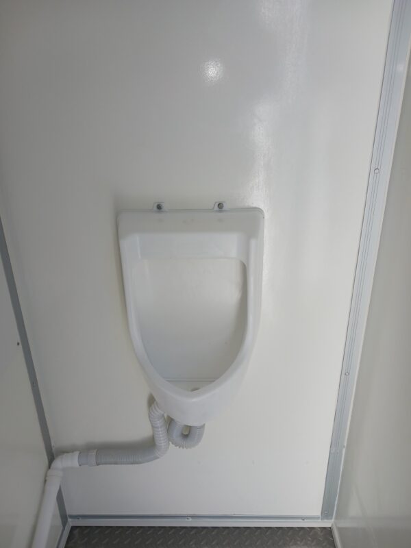 Toiletvogn med kværn  2 toiletter. - Image 3